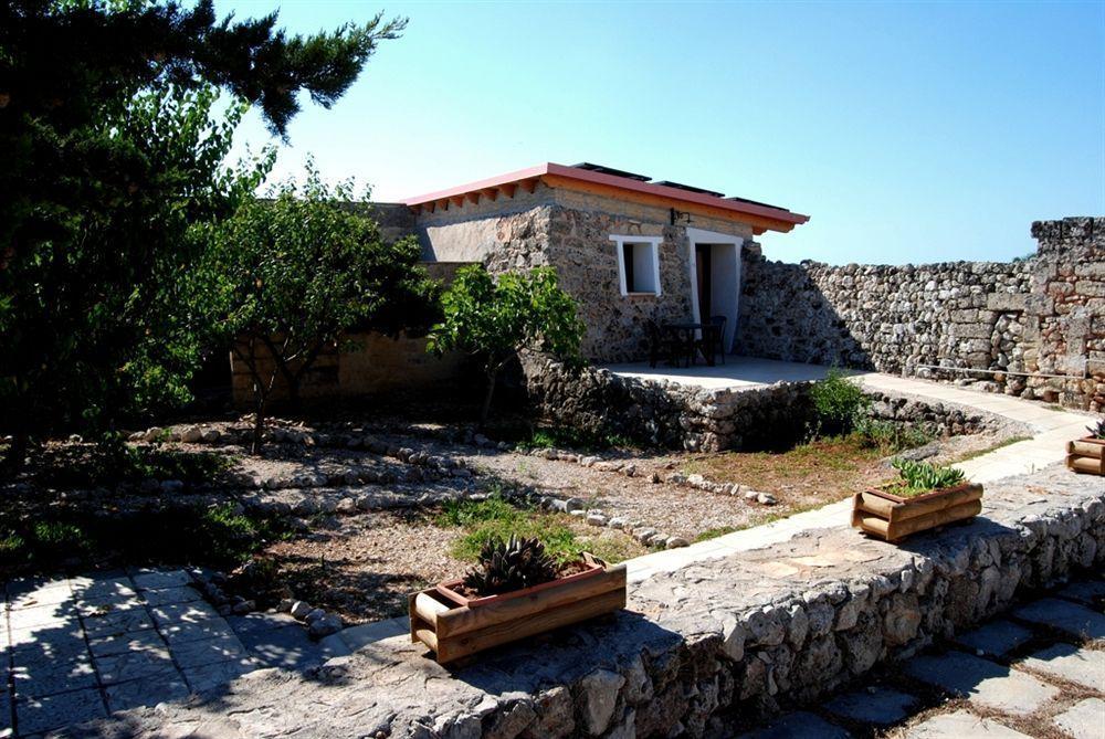 Bio-Agriturismo Masseria La Palombara Salve Buitenkant foto