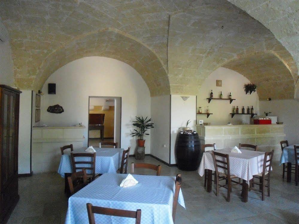 Bio-Agriturismo Masseria La Palombara Salve Buitenkant foto